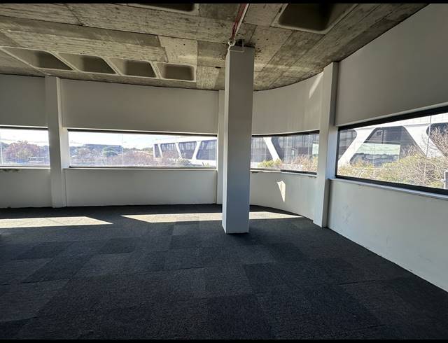 269M² OFFICE TO LET IN DORINGKLOOF